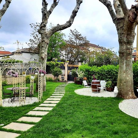 נובי ליגורה Ristorante Albergo Corona מראה חיצוני תמונה